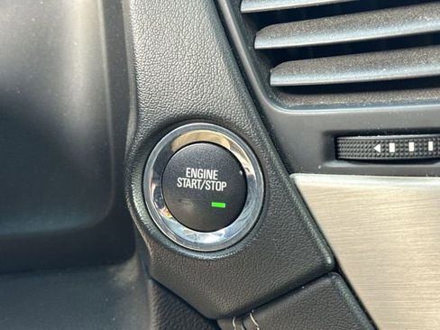 Used 2016 GMC Yukon Denali w/ Open Road Package image 16