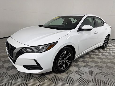 Used 2023 Nissan Sentra SV image 9