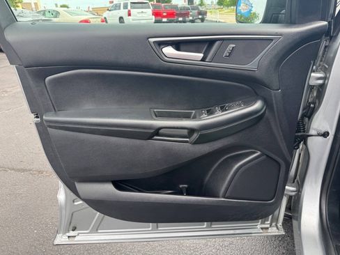 Used 2020 Ford Edge SE AWD/4WD image 15