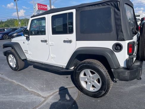 Used 2017 Jeep Wrangler Unlimited Sport w/ Quick Order Package 23S image 6
