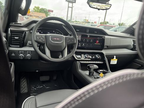 New 2026 GMC Sierra 1500 AT4X w/ LPO, Black Badging Package AWD/4WD image 18