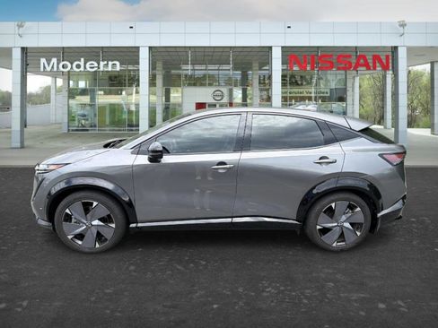 Certified 2023 Nissan Ariya AWD/4WD image 2