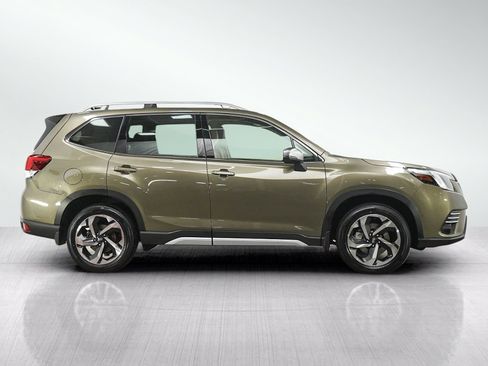 Used 2024 Subaru Forester Touring w/ Pop Package 2 AWD/4WD image 6