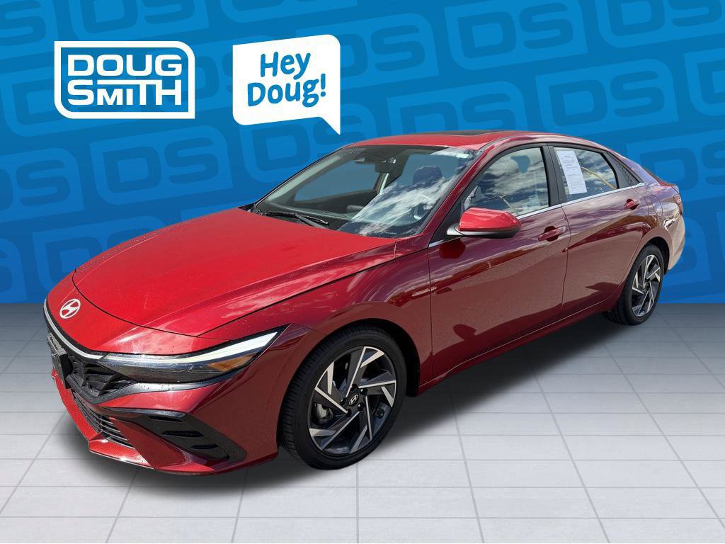 Used 2025 Hyundai Elantra SEL FWD image 1