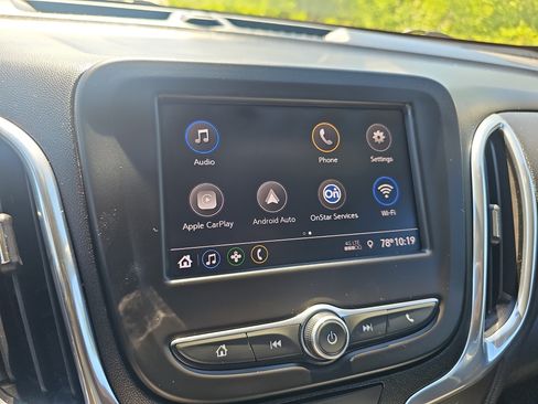 Used 2020 Chevrolet Equinox LT AWD/4WD image 25