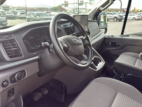 Used 2024 Ford Transit 350 XLT image 12