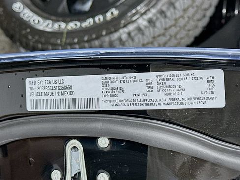 New 2026 RAM 2500 Tradesman AWD/4WD image 19