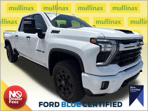 Used 2024 Chevrolet Silverado 2500 LTZ w/ LTZ Plus Package AWD/4WD image 1