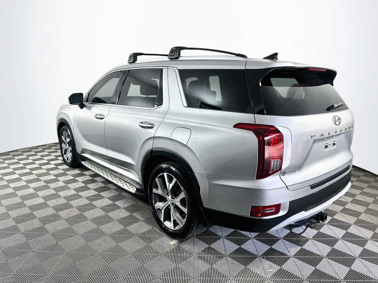 Used 2022 Hyundai Palisade SEL w/ Premium Package AWD/4WD image 6