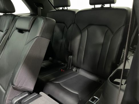 Used 2017 Audi Q7 3.0T Premium Plus image 31
