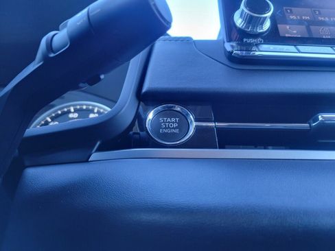 Used 2022 Mitsubishi Outlander ES image 20