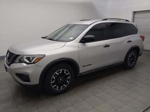 Used 2020 Nissan Pathfinder SV w/ Rock Creek Edition FWD image 2