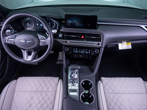 Used 2025 Genesis G70 3.3T Advanced image 15