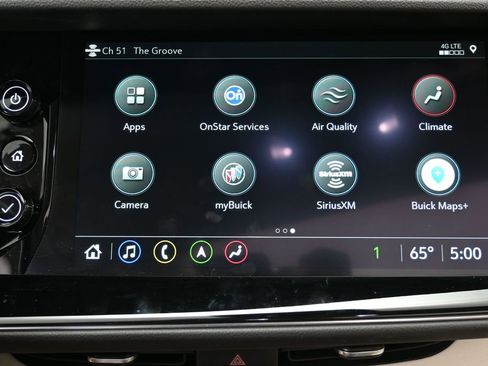 Used 2023 Buick Envision Avenir AWD/4WD image 28