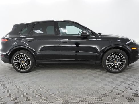 Used 2019 Porsche Cayenne image 22