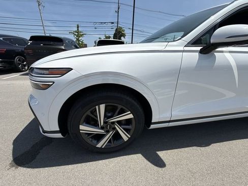 New 2026 Genesis GV70 3.5T Sport Advanced AWD/4WD image 10