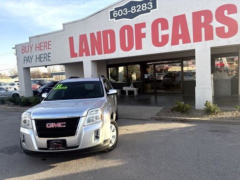 Used 2011 GMC Terrain SLE image 33