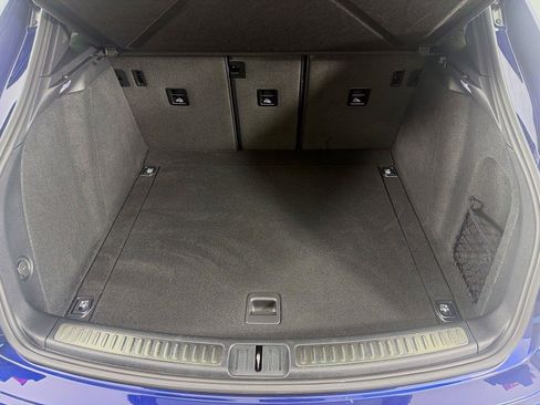 Certified 2026 Porsche Macan Turbo AWD/4WD image 23