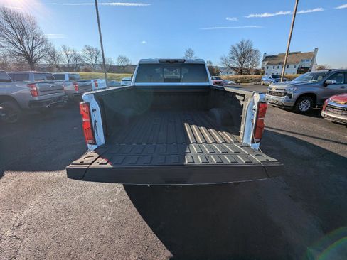 Used 2024 Chevrolet Silverado 3500 High Country w/ Technology Package image 13