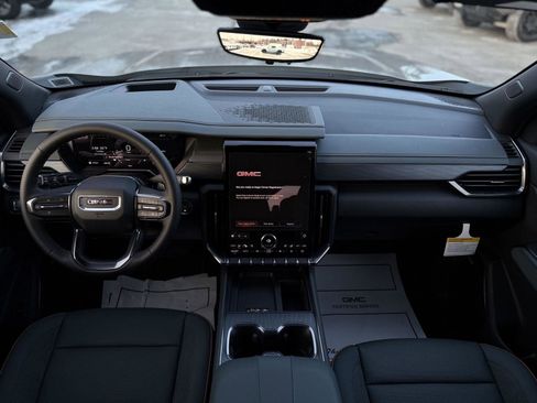 New 2026 GMC Acadia AT4 w/ Luxury Package image 24