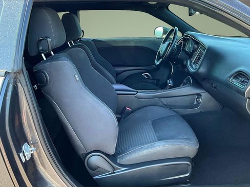 Used 2019 Dodge Challenger GT w/ Cold Weather Group image 29