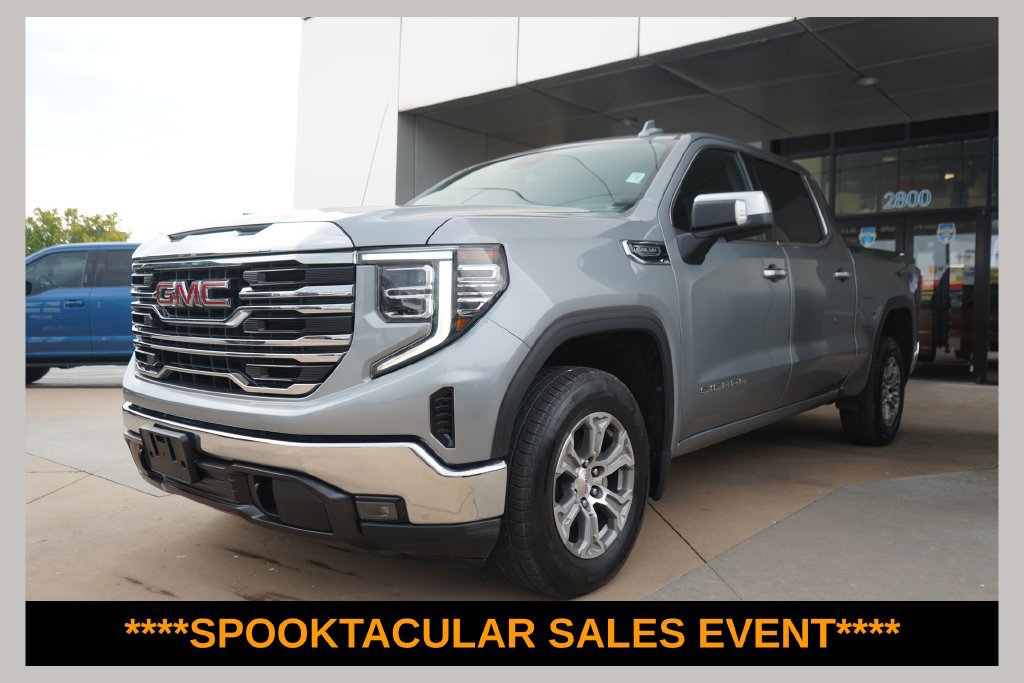 Used 2024 GMC Sierra 1500 SLT RWD image 1