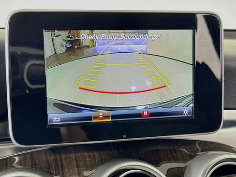 Used 2016 Mercedes-Benz GLC 300 4MATIC image 30