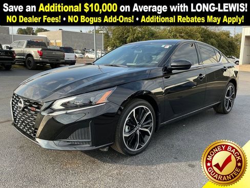 Used 2024 Nissan Altima 2.5 SR image 1