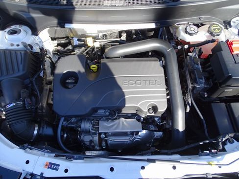 Used 2025 GMC Terrain Elevation image 25