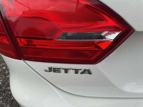 Used 2012 Volkswagen Jetta TDI image 10