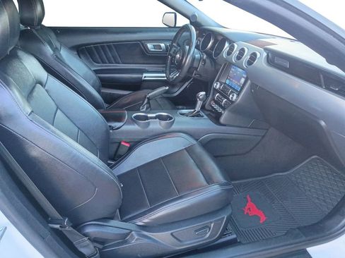 Used 2022 Ford Mustang Premium RWD image 24