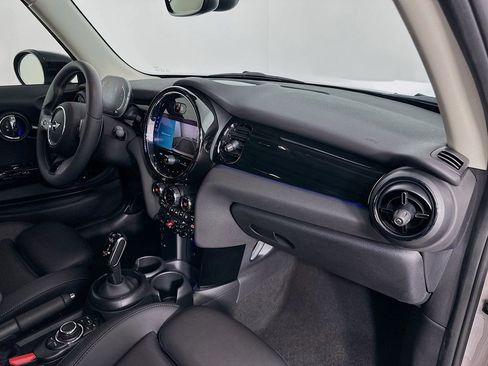 Certified 2024 MINI Cooper S image 29