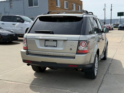Used 2011 Land Rover Range Rover Sport HSE image 7
