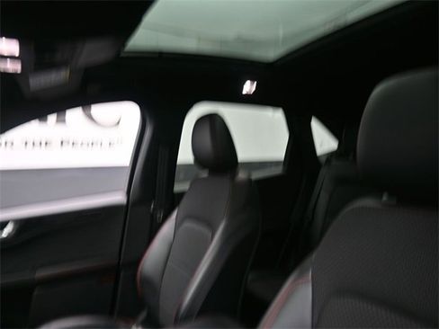 Used 2023 Ford Escape ST-Line w/ Tech Pack #1 image 18