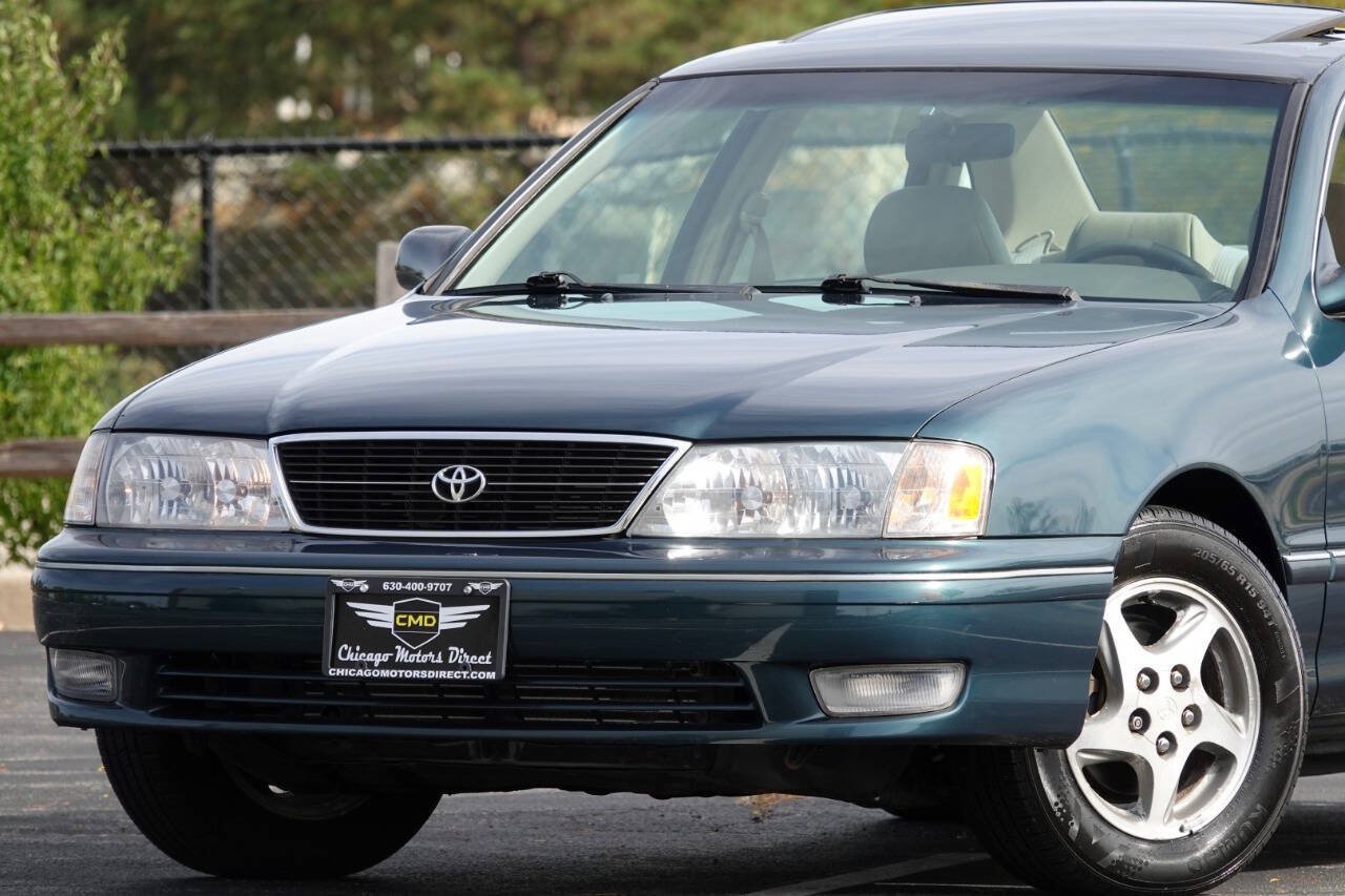 Used 1999 Toyota Avalon XLS FWD image 2