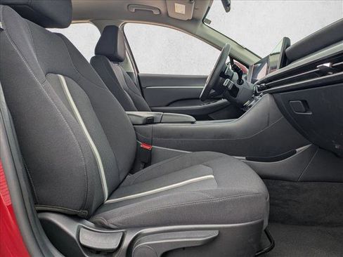Used 2025 Hyundai Sonata SEL image 16