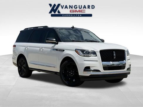 Used 2022 Lincoln Navigator Black Label AWD/4WD image 1