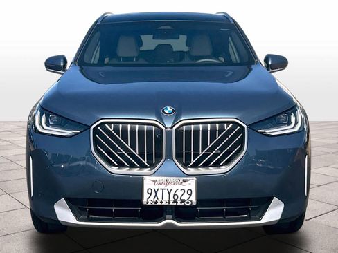 Used 2026 BMW X3 xDrive30i w/ Premium Package AWD/4WD image 2