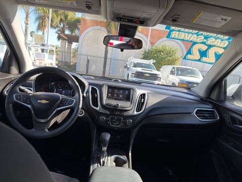 Used 2022 Chevrolet Equinox LT image 19