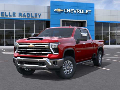 New 2026 Chevrolet Silverado 2500 LTZ w/ LTZ Convenience Package AWD/4WD image 6