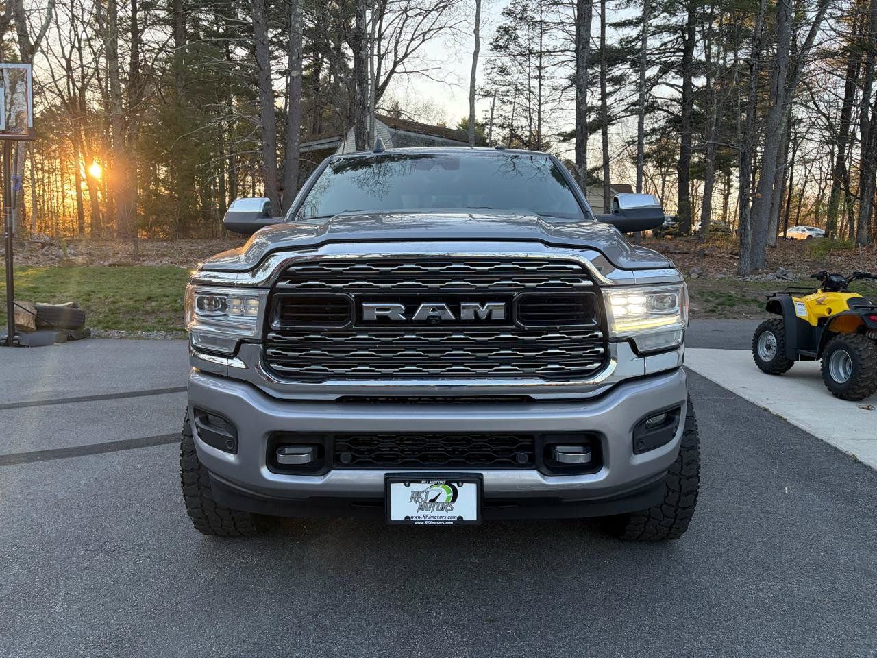 Used 2020 RAM 2500 Limited AWD/4WD image 3