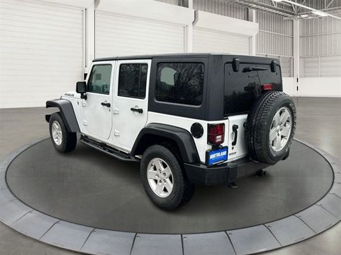 Used 2016 Jeep Wrangler Unlimited Sport AWD/4WD image 2