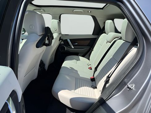 Certified 2025 Land Rover Discovery Sport S AWD/4WD image 32