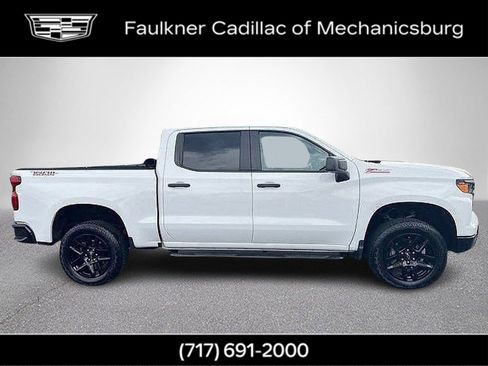 Used 2024 Chevrolet Silverado 1500 Custom Trail Boss AWD/4WD image 5
