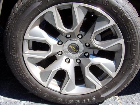 Used 2022 Chevrolet Express 2500 Extended RWD image 15