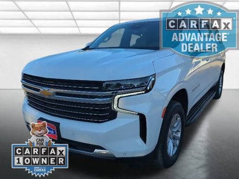 Used 2024 Chevrolet Suburban LT image 30