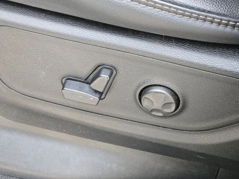 Used 2025 RAM 1500 RHO w/ Bed Utility Group image 29