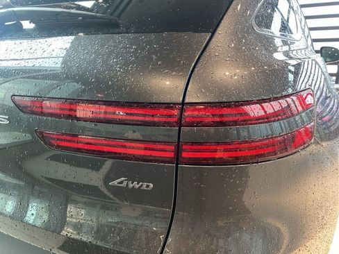 New 2026 Genesis GV70 2.5T Select image 12