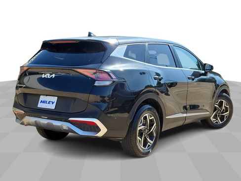 Used 2023 Kia Sportage LX FWD image 8