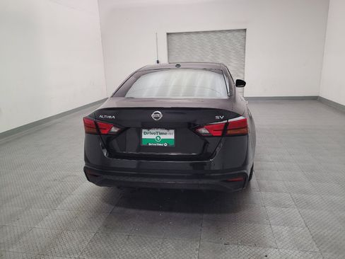 Used 2022 Nissan Altima 2.5 SV FWD image 7